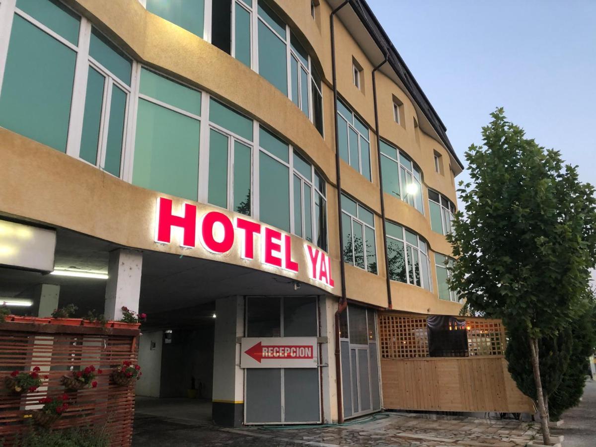 Yal Hotel & Restaurant Tetovo Exterior foto